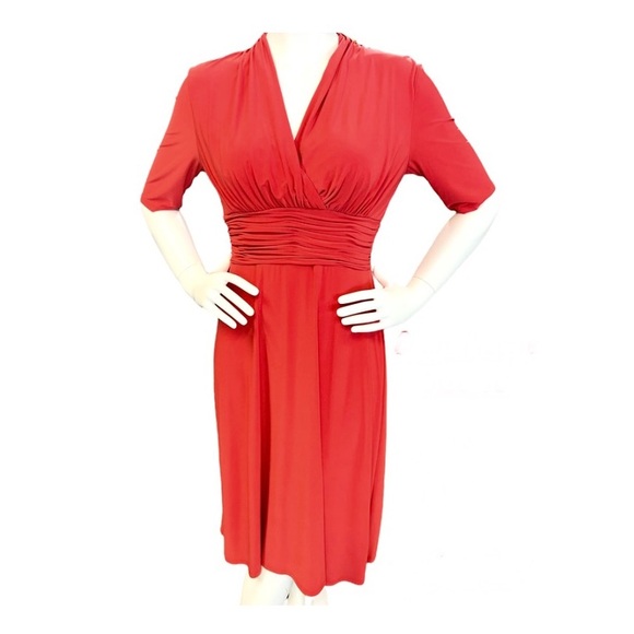 Evan Picone Dresses & Skirts - Evan Picone Red Dress